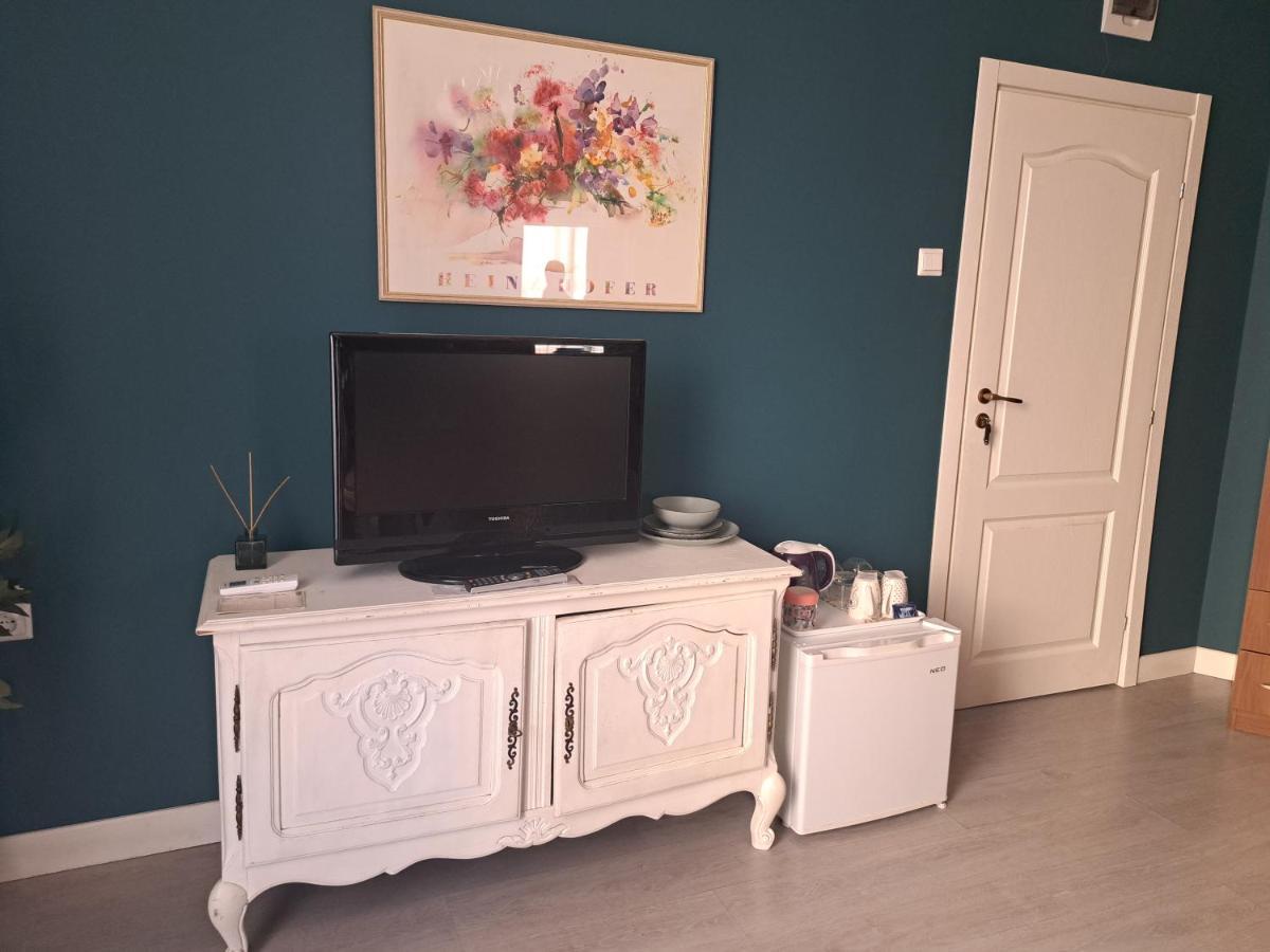 Sasso-Апартамент 4, Sasso-Студио 5 Pleven ภายนอก รูปภาพ